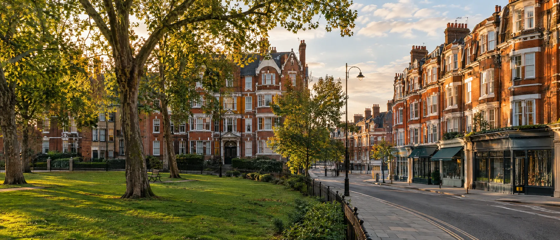 Edwardian mansion flats facing a common in South West London